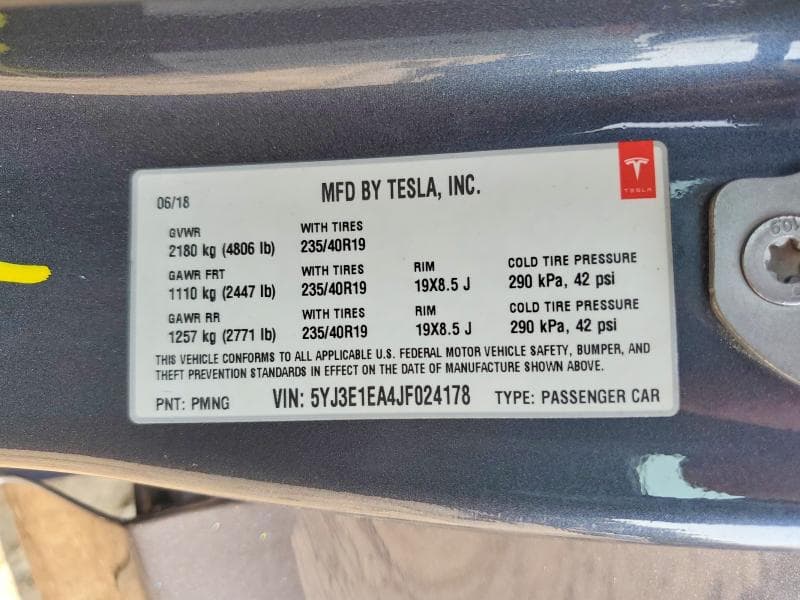 2018 TESLA MODEL 3 12