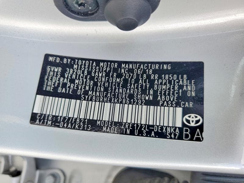 2019 TOYOTA COROLLA 12