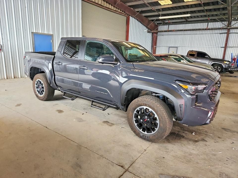 2026 TOYOTA TACOMA TRD OFF-ROAD 4