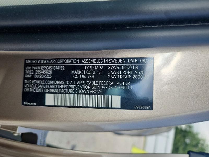 2025 VOLVO XC60 PLUS 13