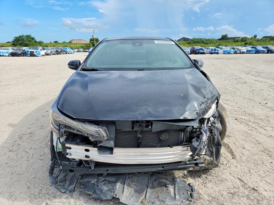 2020 TOYOTA COROLLA SE 5