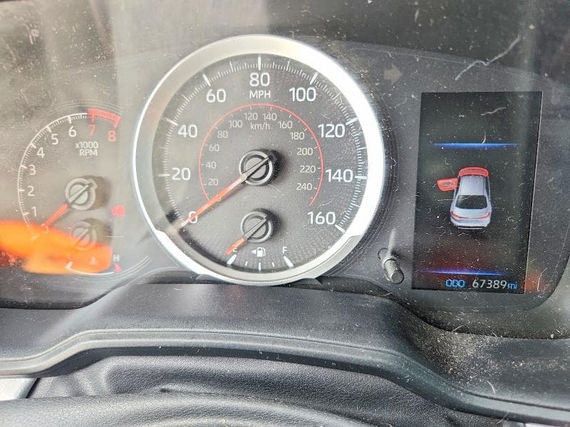 2020 TOYOTA COROLLA SE 9