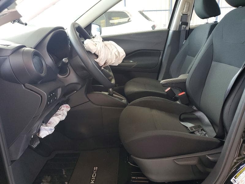 2024 NISSAN KICKS S 7
