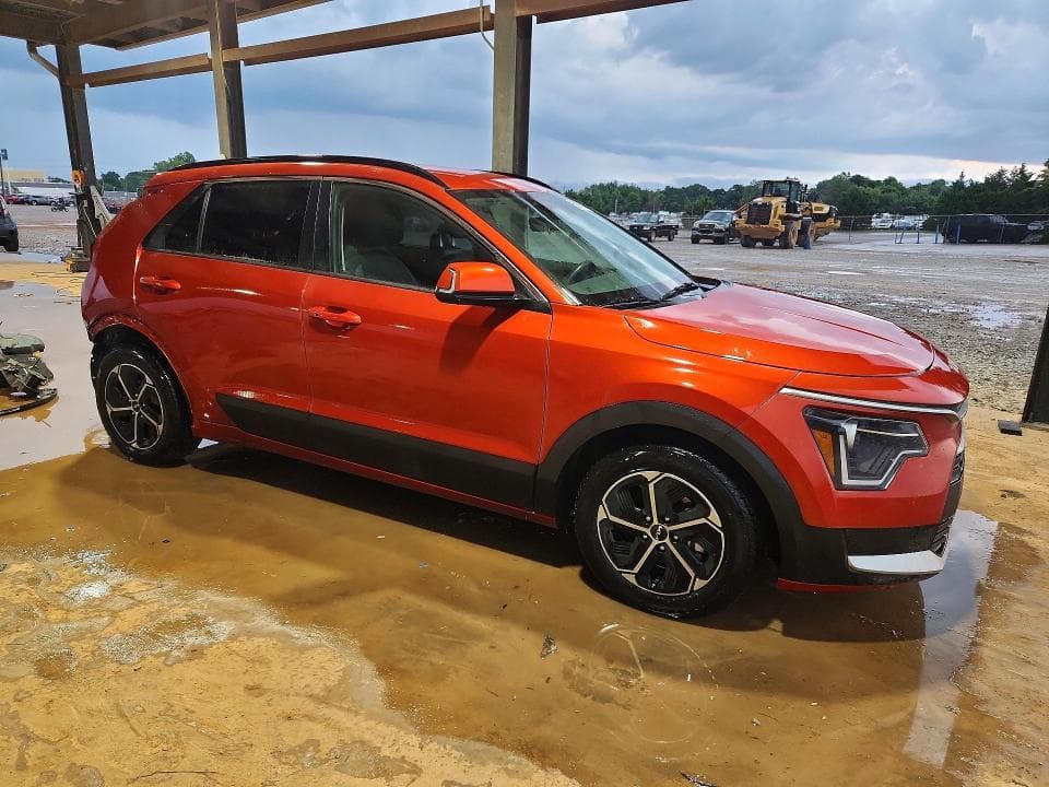 2023 KIA NIRO EX EX 4