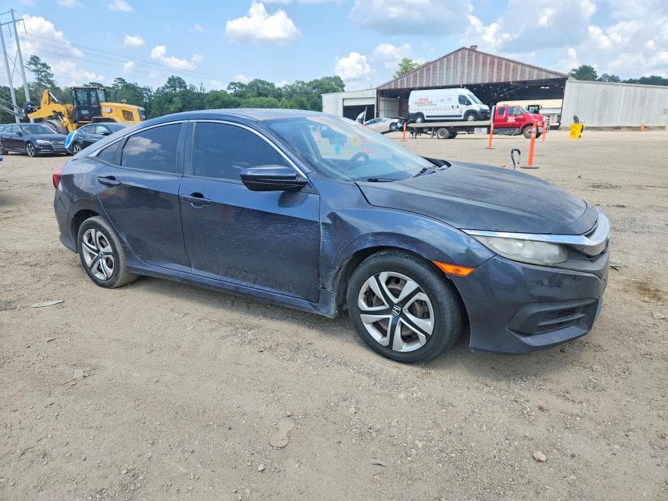 2018 HONDA CIVIC LX 4