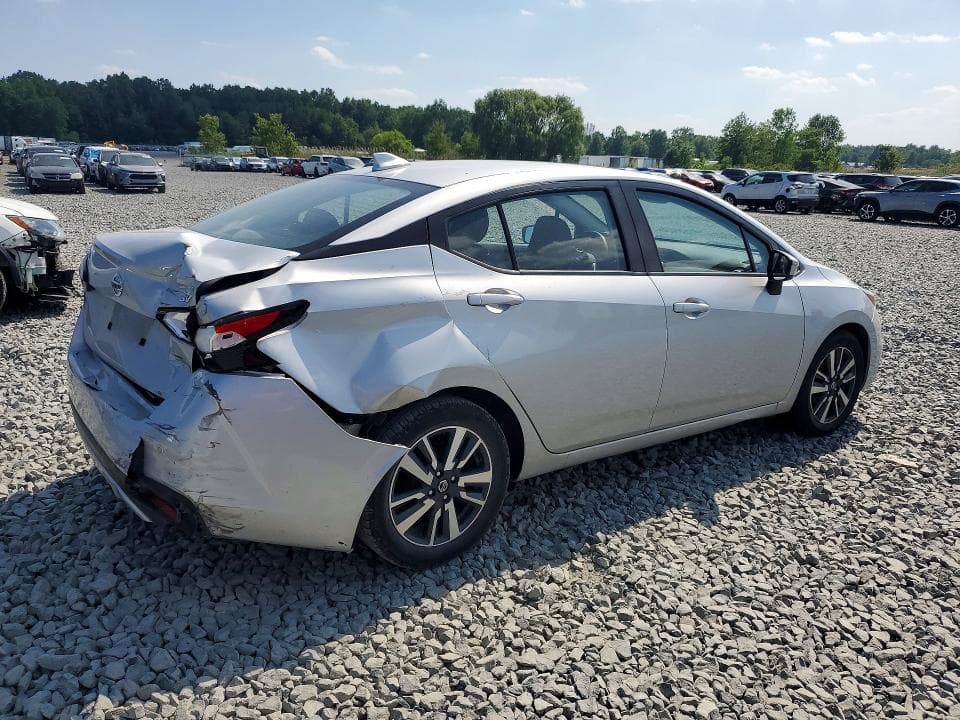 2021 NISSAN VERSA SV 3