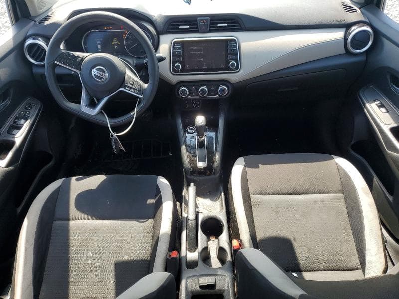 2021 NISSAN VERSA SV 8