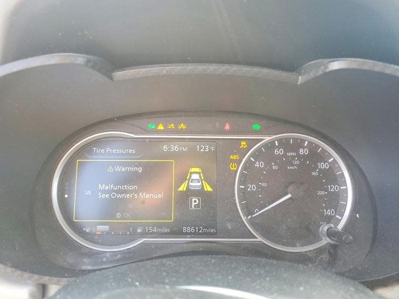 2021 NISSAN VERSA SV 9