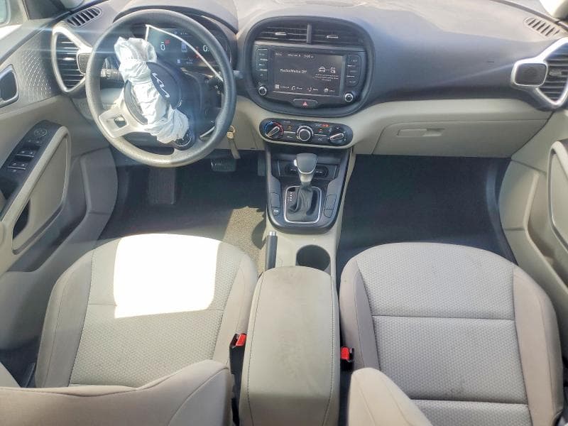 2023 KIA SOUL LX 8