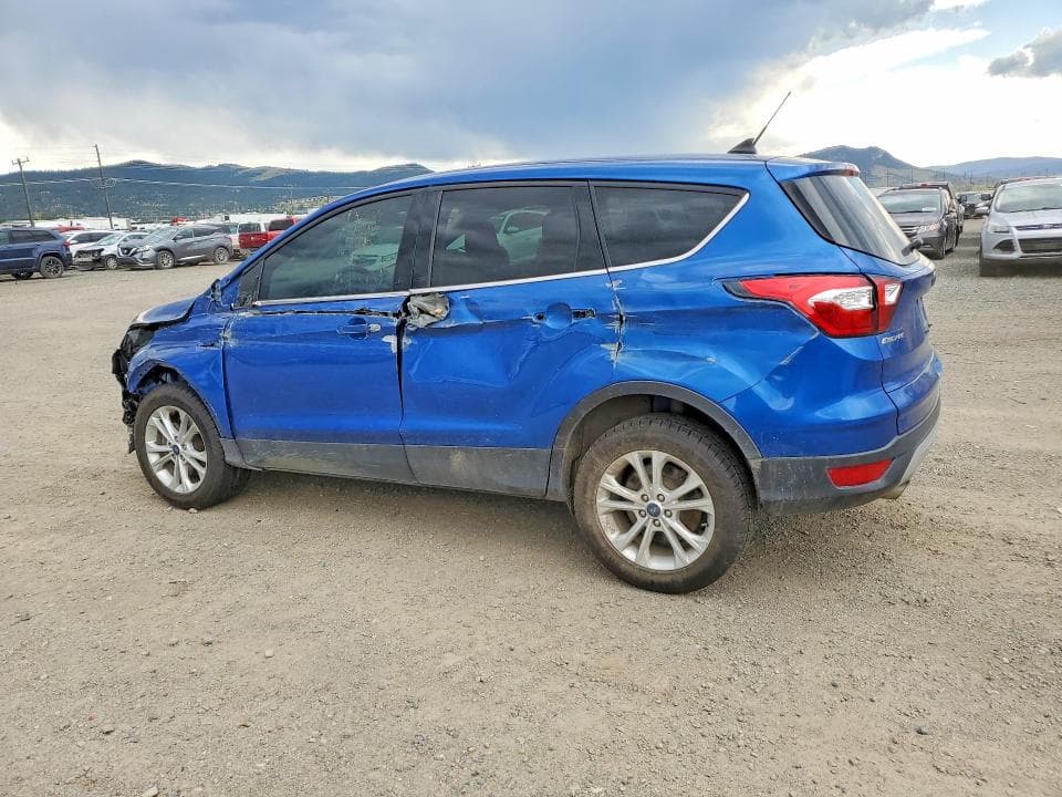 2019 FORD ESCAPE SE 2