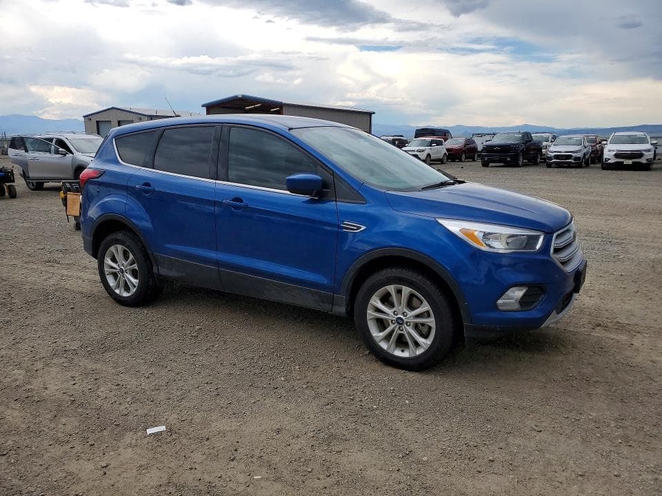 2019 FORD ESCAPE SE 4