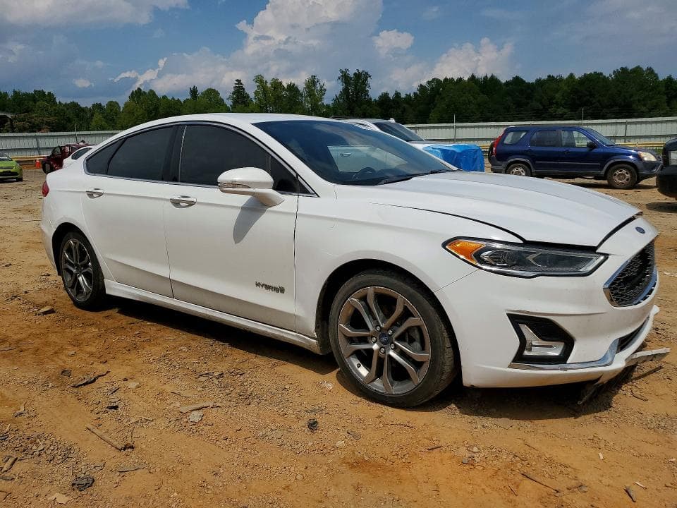 2019 FORD FUSION TITANIUM 4