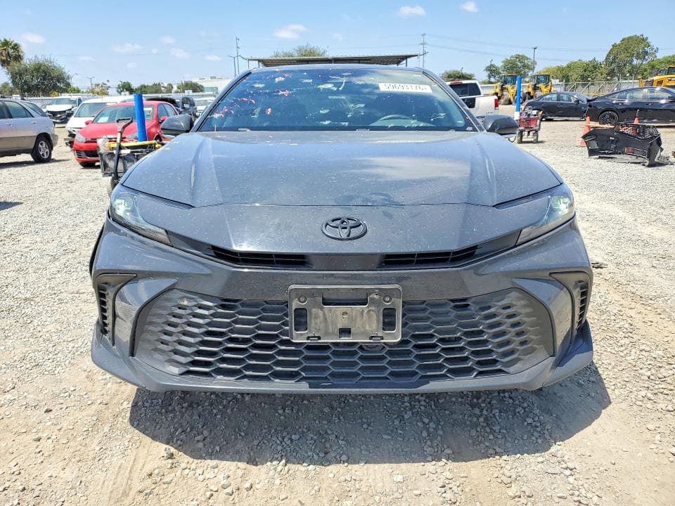 2025 TOYOTA CAMRY SE 5
