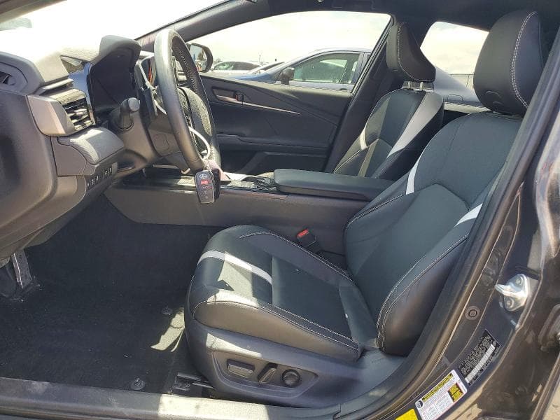 2025 TOYOTA CAMRY SE 7