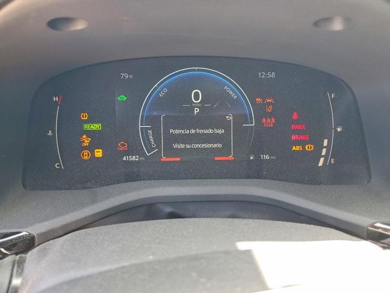 2025 TOYOTA CAMRY SE 9