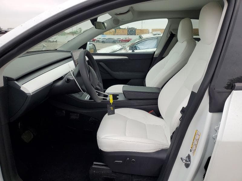2024 TESLA MODEL Y 7