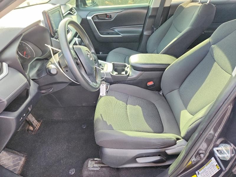 2020 TOYOTA RAV4 LE LE 7
