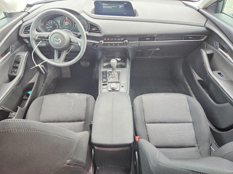 2025 MAZDA CX-30 8