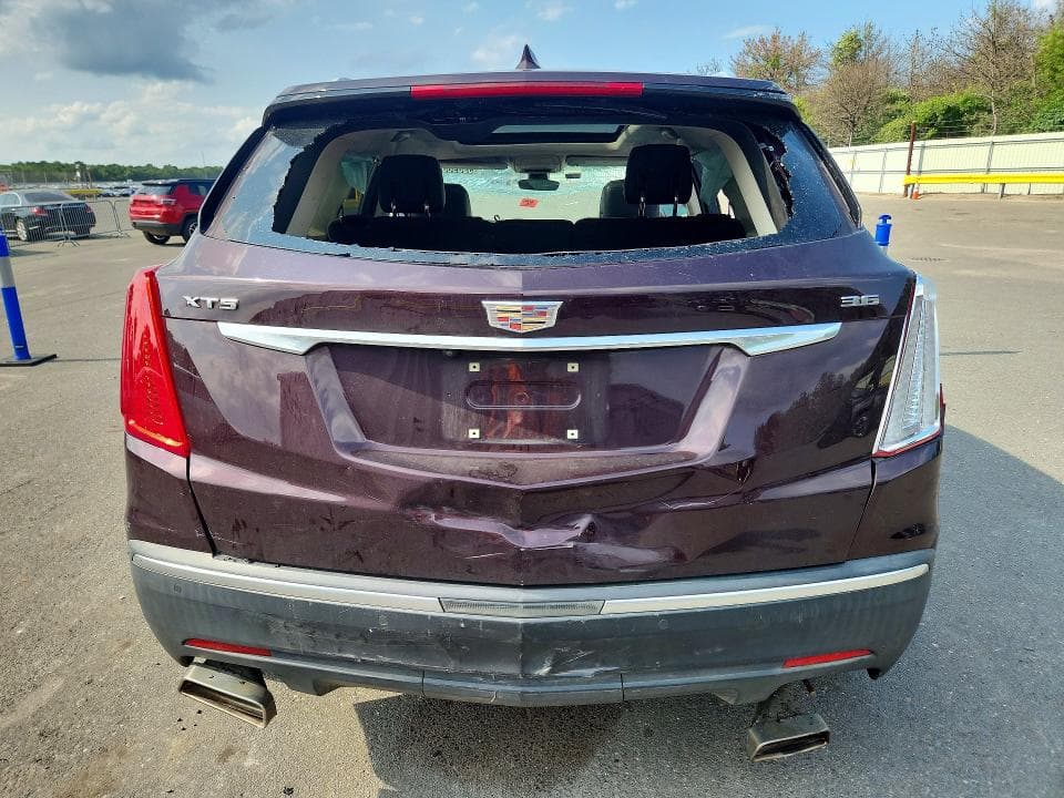 2018 CADILLAC XT5 LUXURY 6