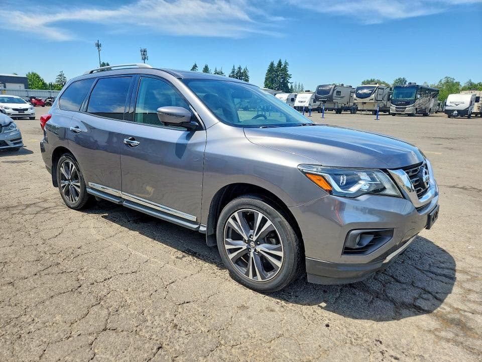 2017 NISSAN PATHFINDER PLATINUM 4
