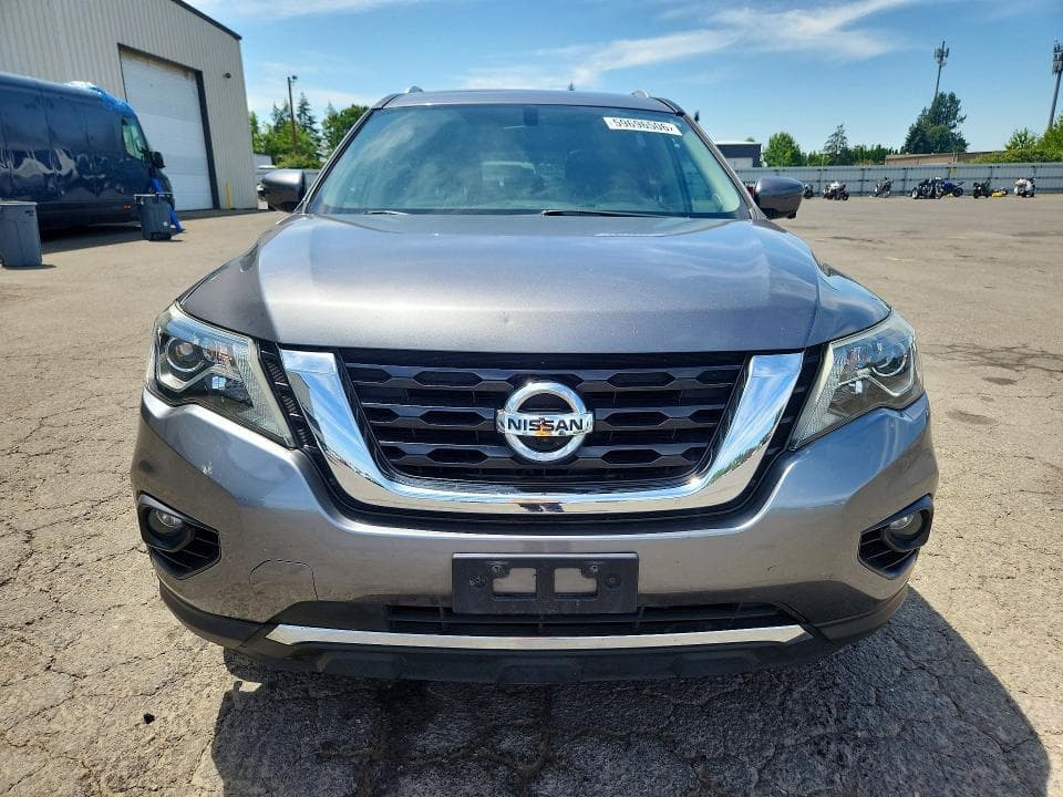 2017 NISSAN PATHFINDER PLATINUM 5