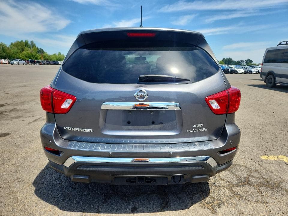 2017 NISSAN PATHFINDER PLATINUM 6