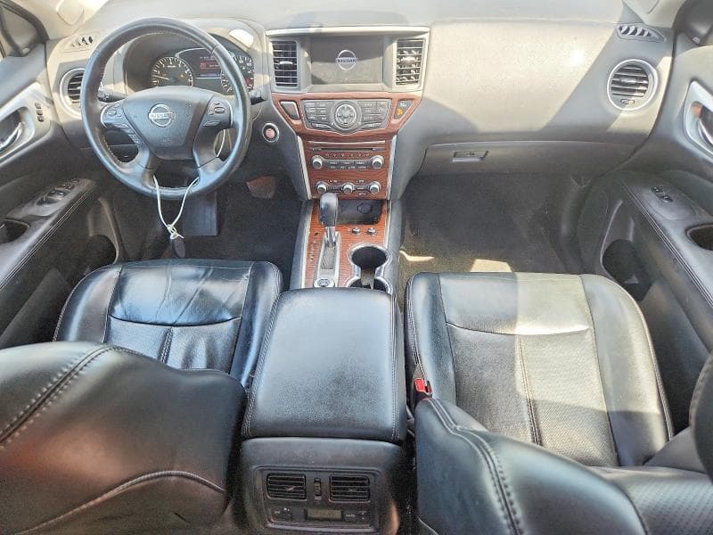 2017 NISSAN PATHFINDER PLATINUM 8