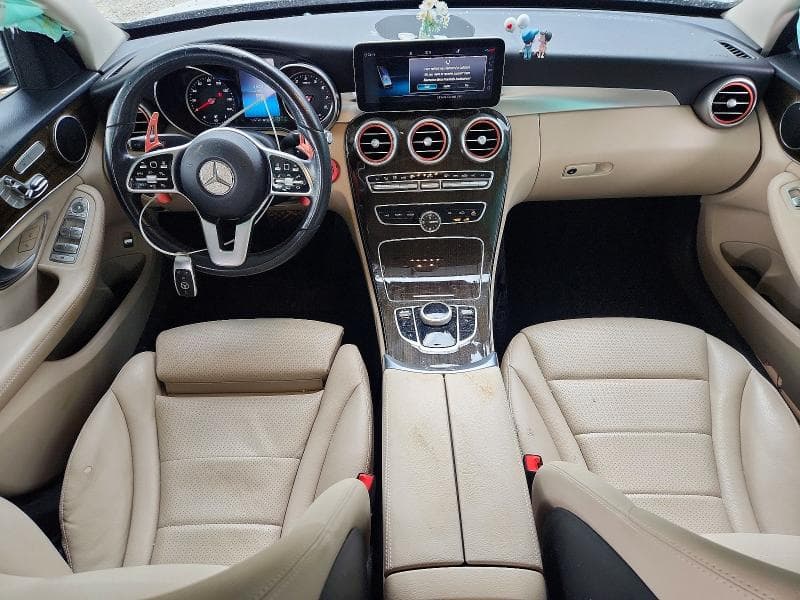 2019 MERCEDES-BENZ C 300 8