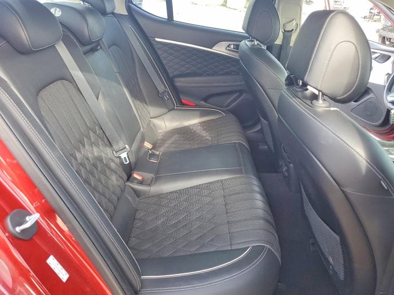 2019 GENESIS G70 3.3T ADVANCED 10