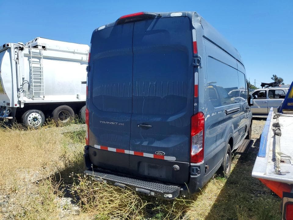 2020 FORD TRANSIT 250 DELIVERY VAN 3
