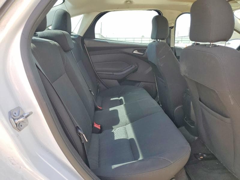 2017 FORD FOCUS SEL 10