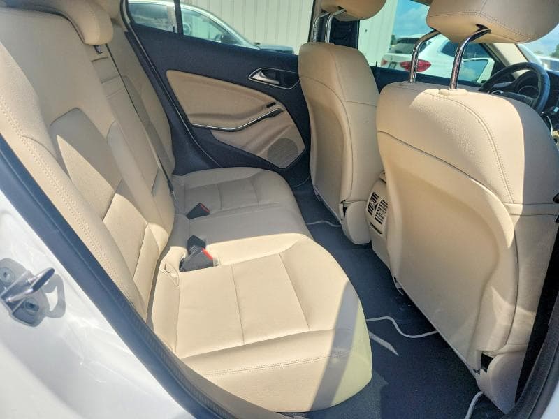 2020 MERCEDES-BENZ GLA 250 11