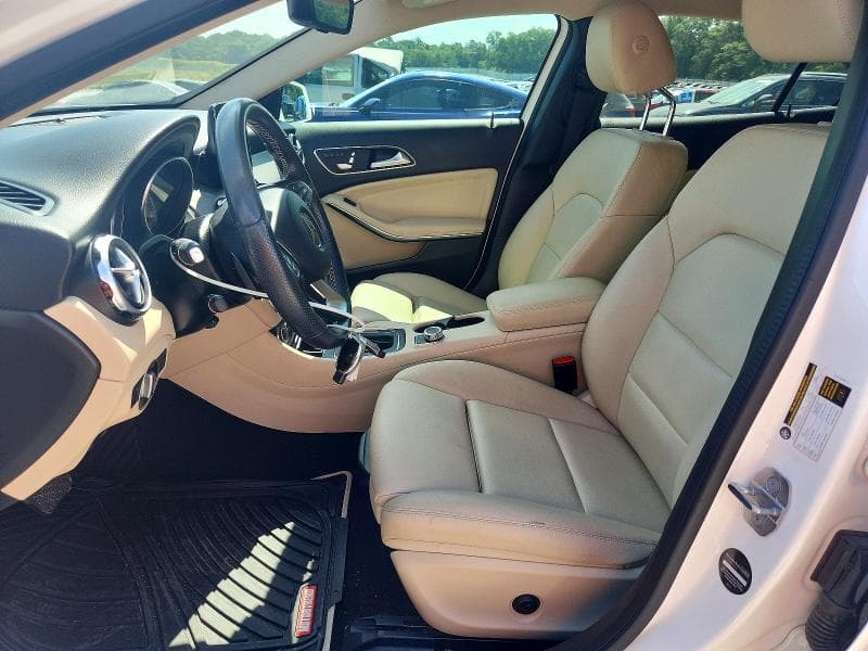 2020 MERCEDES-BENZ GLA 250 7