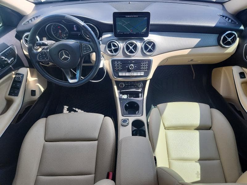 2020 MERCEDES-BENZ GLA 250 8