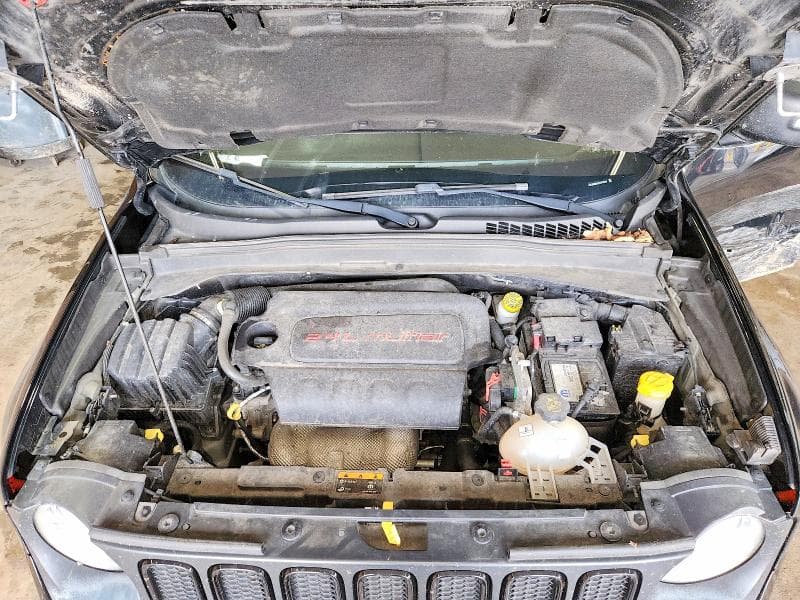 2018 JEEP RENEGADE LATITUDE 12