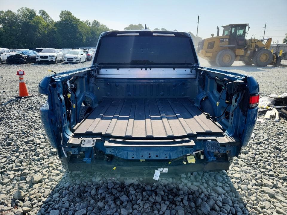 2022 RIVIAN R1T ADVENTURE 6