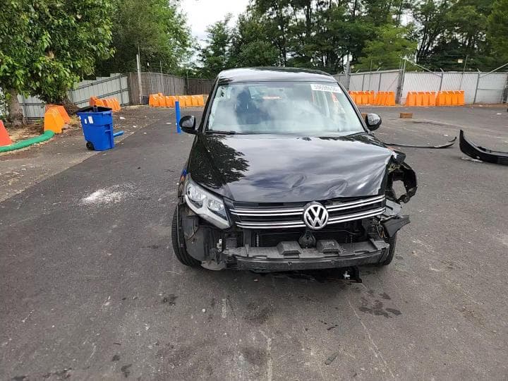 2017 VOLKSWAGEN TIGUAN S S 14