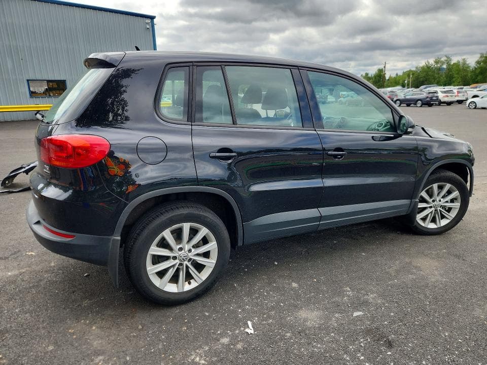 2017 VOLKSWAGEN TIGUAN S S 3