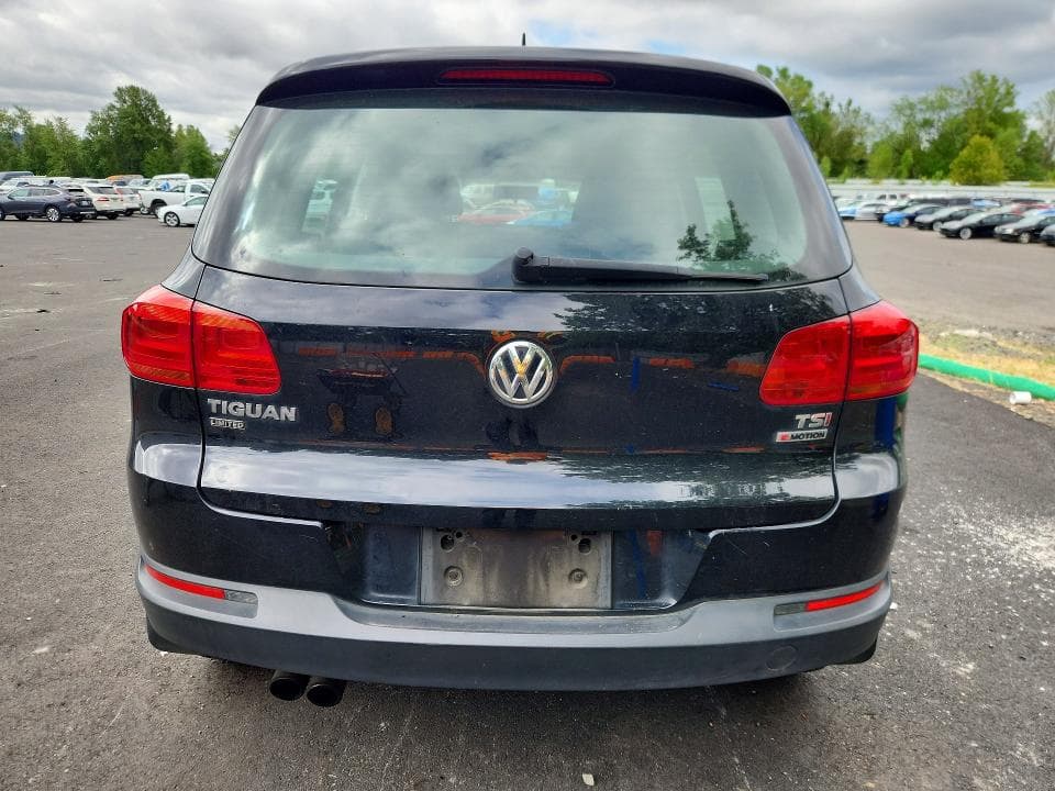 2017 VOLKSWAGEN TIGUAN S S 6
