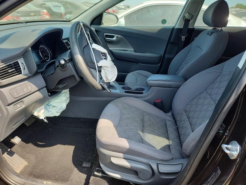 2019 KIA NIRO LX 7