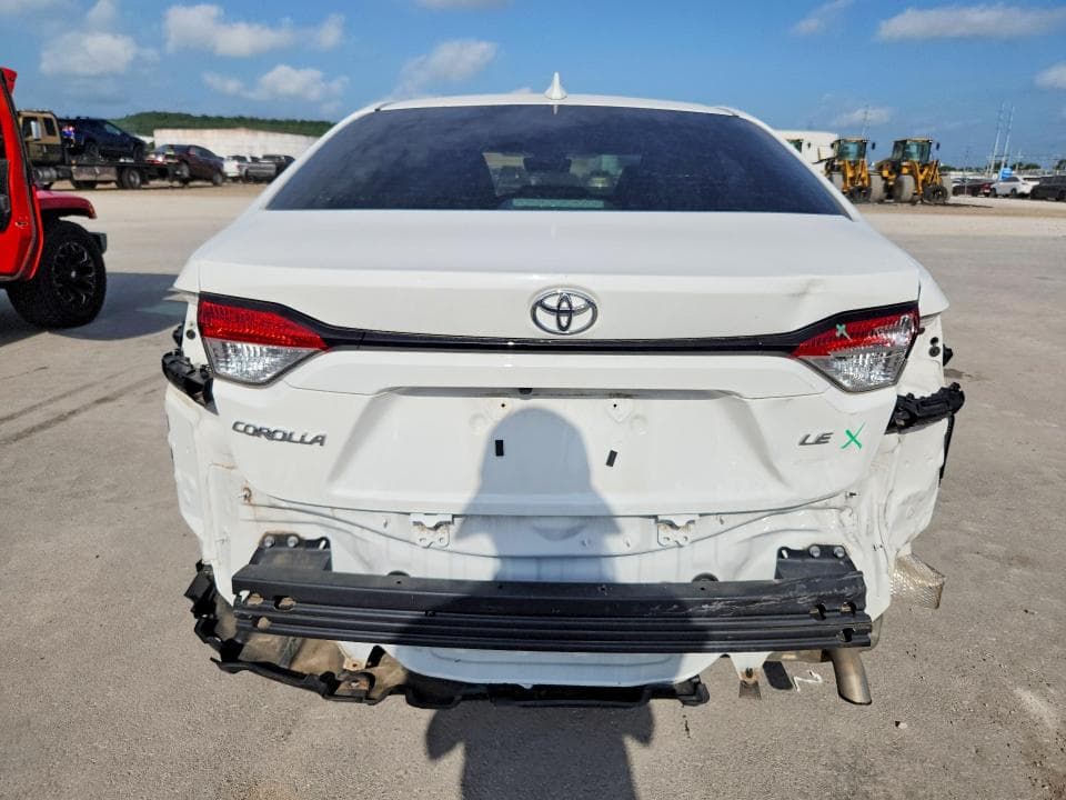 2022 TOYOTA COROLLA LE 6