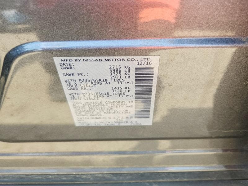 2017 INFINITI QX60 BASE 13