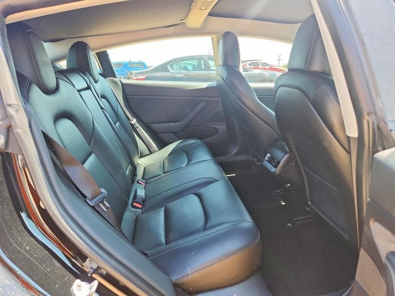 2019 TESLA MODEL 3 10