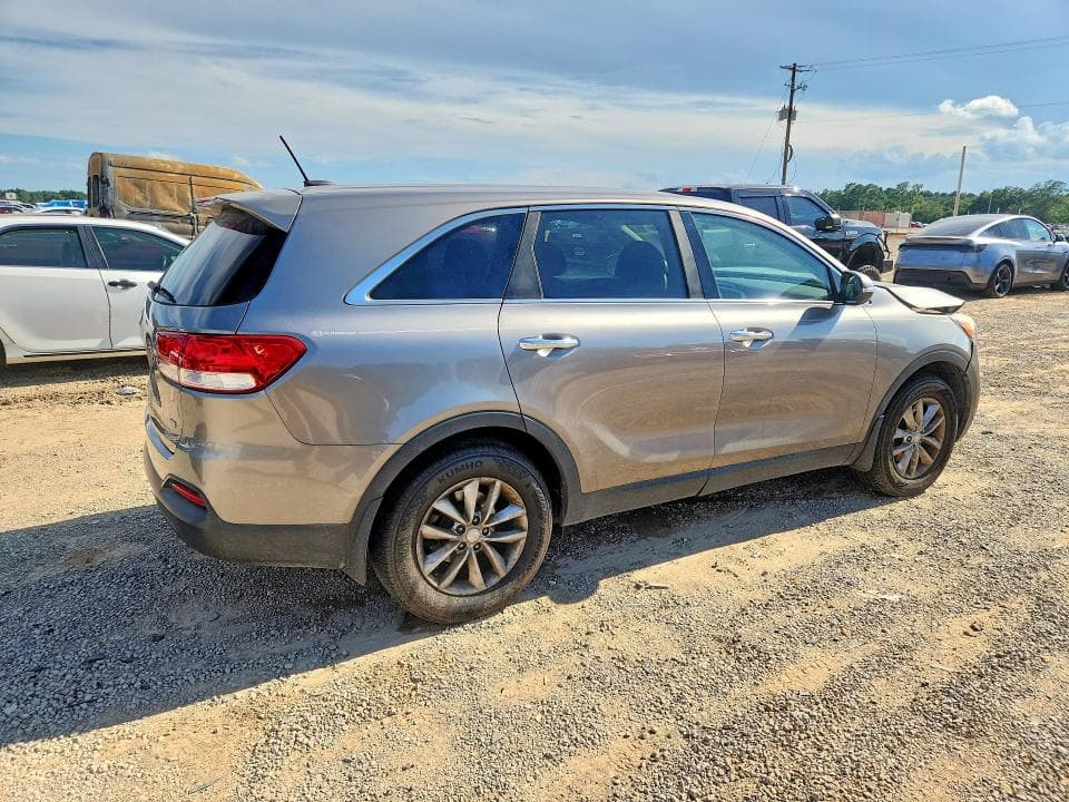 2018 KIA SORENTO L 3