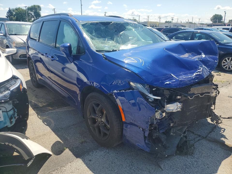 2020 CHRYSLER PACIFICA TOURING L PLUS TOURING L PLUS 5