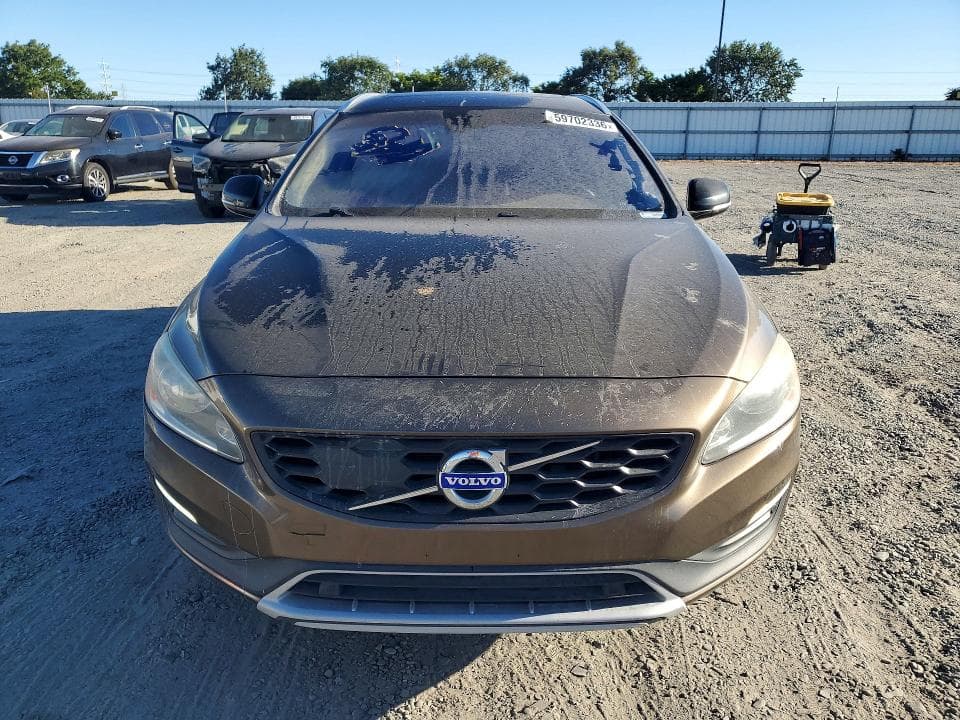 2017 VOLVO V60 CROSS COUNTRY PREMIER 5