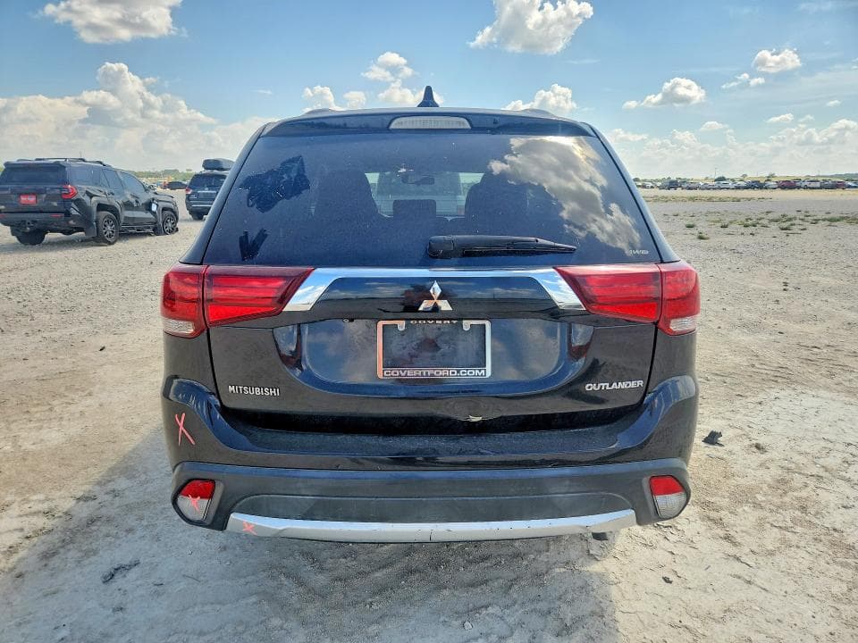2018 MITSUBISHI OUTLANDER SE 6