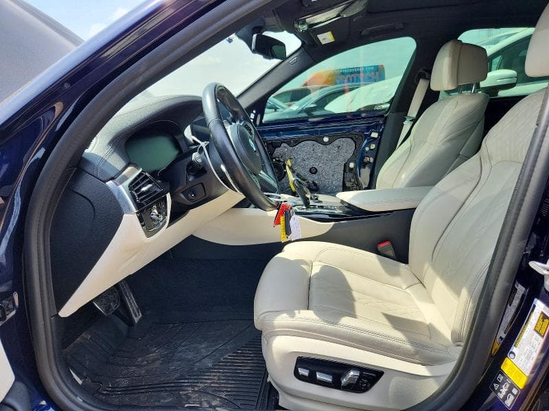 2021 BMW M550XI 7