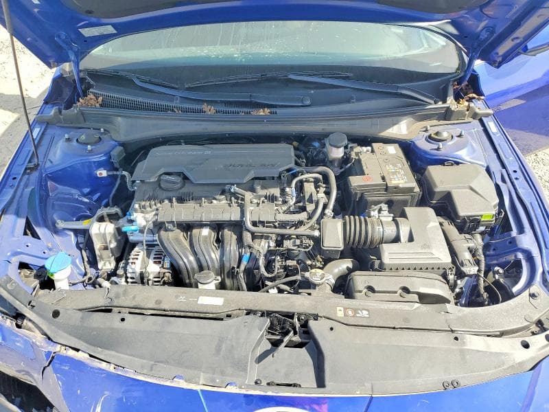 2025 HYUNDAI ELANTRA SEL 11