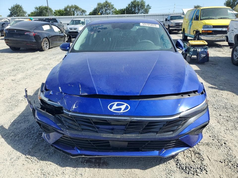 2025 HYUNDAI ELANTRA SEL 5